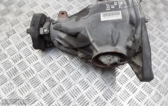 Mercedes-Benz CLC CL203 Rear differential A2093510205 A2033510708