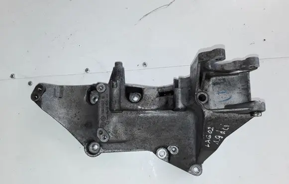 Renault Laguna II Generator/alternator bracket 8200115762