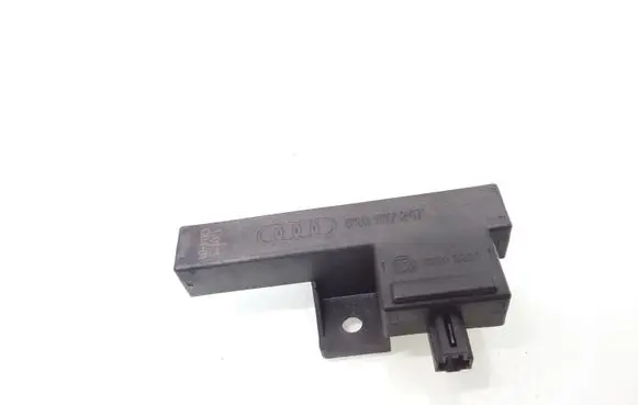 Audi A8 S8 D4 4H Keyless (KESSY) go control unit/module 8K0907247