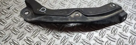 Headlight/headlamp mounting bracket