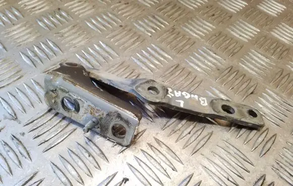 Honda CR-V Tailgate/trunk/boot hinge