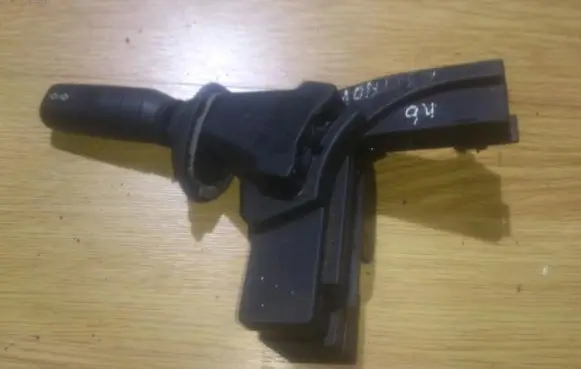 Ford Mondeo MK I Indicator stalk 93bg13b302ab