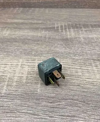 Audi 80 90 B2 Other relay 431951253B 0332914123