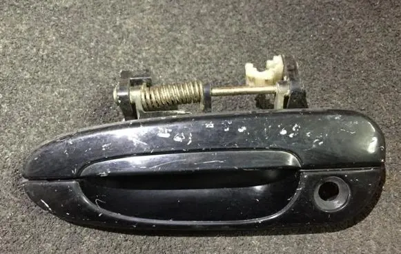 Mazda 626 Front door exterior handle