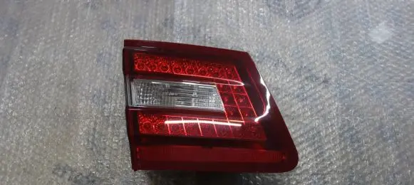 Mercedes-Benz E W212 Tailgate rear/tail lights 2128200964 89505377 18012016