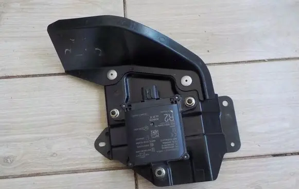 Mitsubishi Outlander Blind spot module A2C7643300100
