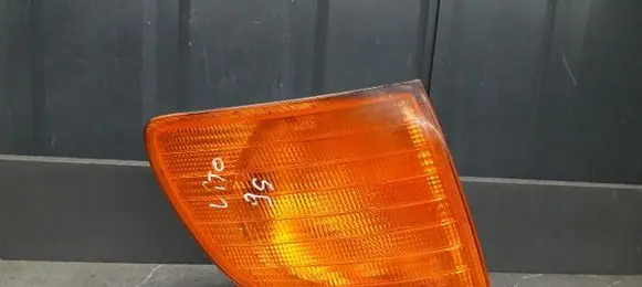 Mercedes-Benz Vito Viano W638 Front indicator light 185509B