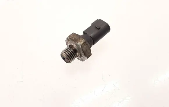 Mercedes-Benz B W245 Oil pressure sensor 0031532828