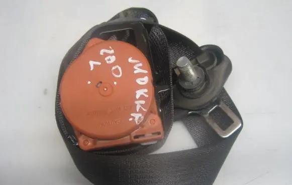 Opel Mokka X Rear seatbelt 95403031