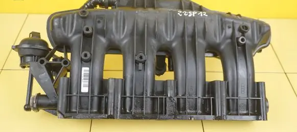 Audi A3 S3 8P Intake manifold 06J133185AR BZB