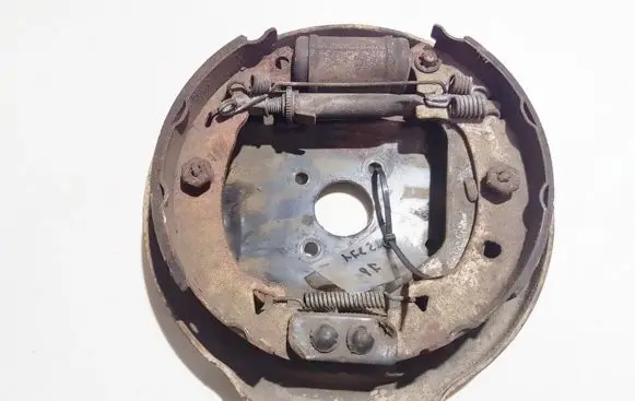 Renault Rapid Handbrake/parking brake pads 