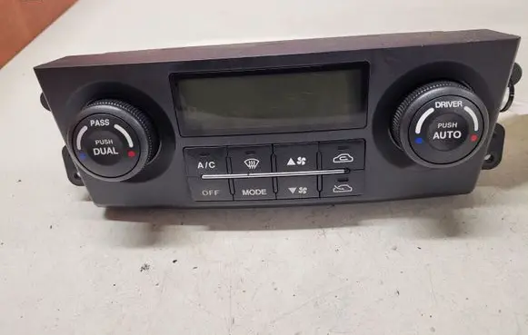 KIA Sorento Climate control unit 972503E760