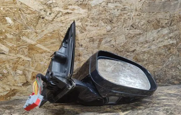 Jaguar XJL Front door electric wing mirror