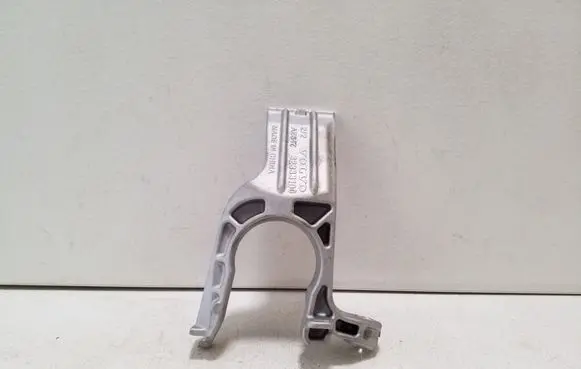 Volvo XC60 ABS pump bracket 32333100