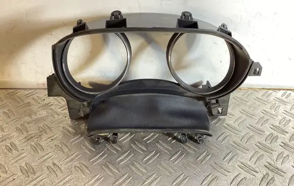 Nissan Qashqai Dashboard trim 682404EH0A 682S14EH0A