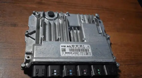 Porsche Panamera (971) Trunk lid opening control unit 