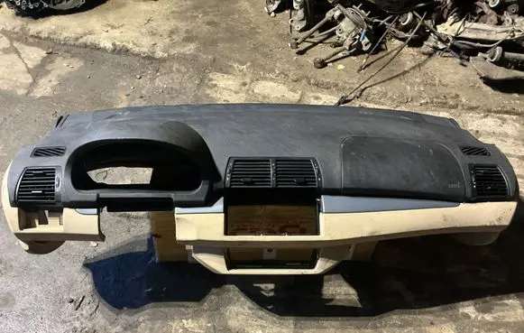 BMW X5 E53 Dashboard 