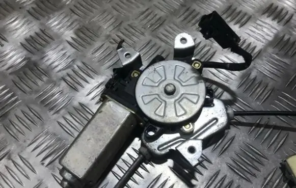 Nissan Maxima Rear door window regulator motor 8273140000