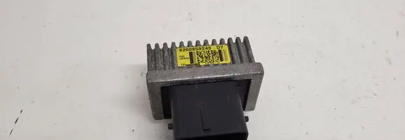 Nissan Qashqai Glow plug pre-heat relay 8200859243