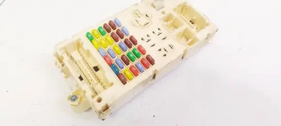 Alfa Romeo 159 Fuse box set 50510079