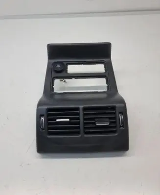 Jaguar F-Pace Rear air vent grill GJ32014A22AA