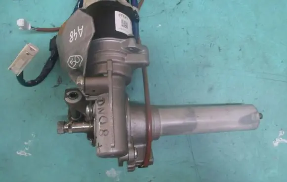 Toyota Yaris Electric power steering pump 94232323