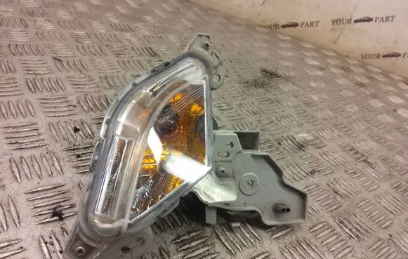 Mazda CX-3 Front indicator light db2r51360