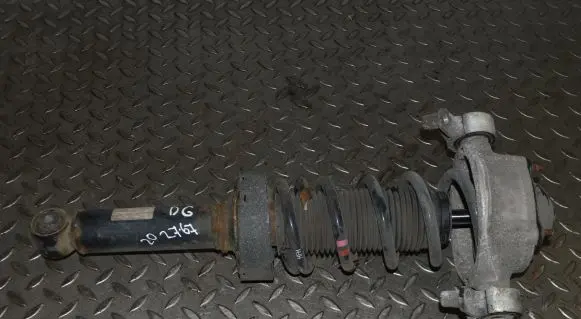 Volkswagen Touareg II Rear shock absorber/damper