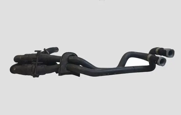 Volvo V70 Engine coolant pipe/hose 6G9118C266