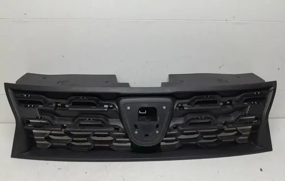 Dacia Duster II Front bumper upper radiator grill 623100838R