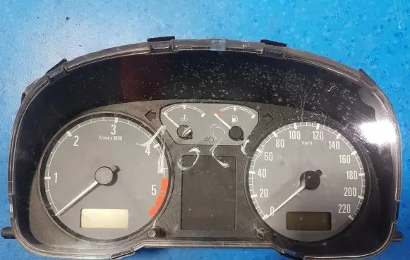 Seat Toledo II (1M) Speedometer (instrument cluster) g750669h