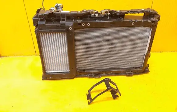 Peugeot 2008 II Radiator set 9838282180