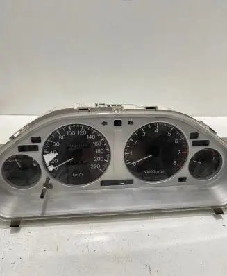Mitsubishi Galant Speedometer (instrument cluster) MR240620 1573703060 1573706740