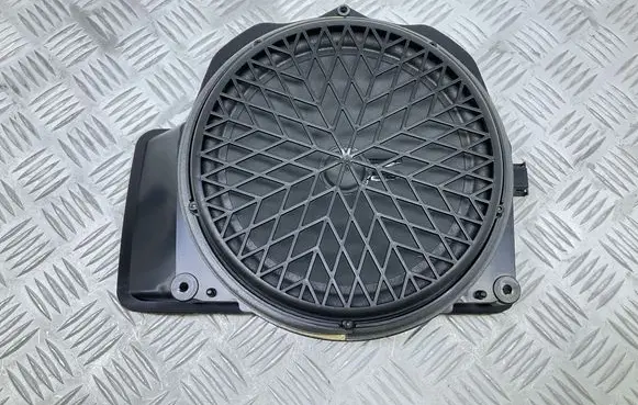 Audi A4 S4 B8 8K Subwoofer speaker 8T0035412