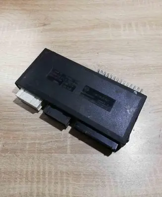BMW 5 E39 Comfort/convenience module 8372140