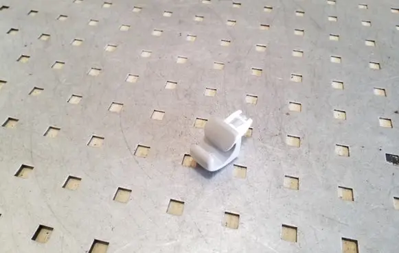 Sun visor clip/hook/bracket