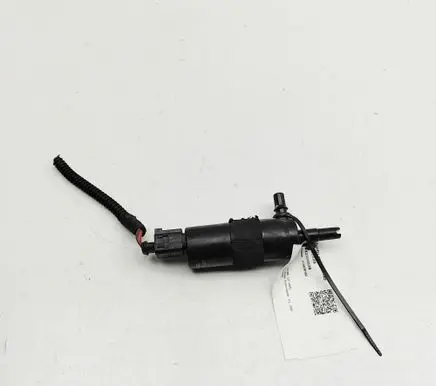 Audi Q7 4M Headlight washer pump 6R0955681