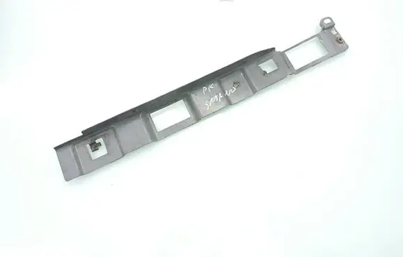 Nissan X-Trail T30 Fender mounting bracket 