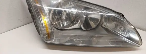 Ford Focus Headlight/headlamp 4M5113W029BD 4M5H3K060AA