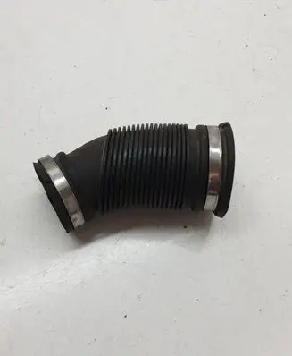 Opel Zafira B Air intake hose/pipe 55355563