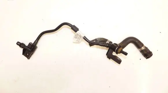 Volvo XC60 Engine coolant pipe/hose 32222677