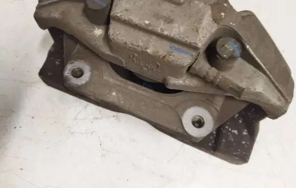 BMW X5 F15 Front brake caliper 6036385