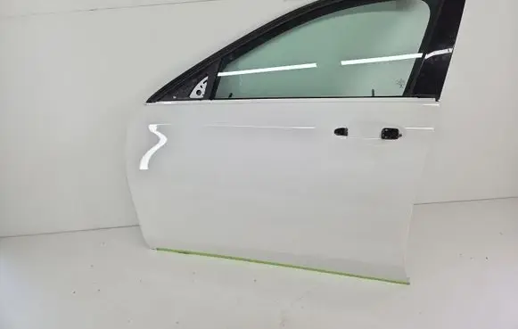 Mercedes-Benz E W213 Front door A2137220110