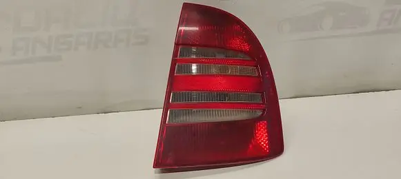 Skoda Superb B5 (3U) Rear/tail lights ZSB3U5945096 3U5945112