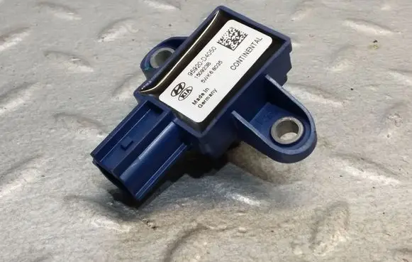 KIA Optima Airbag deployment crash/impact sensor 95920D4050
