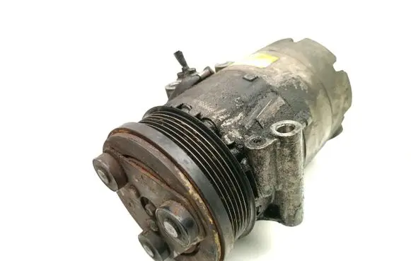Ford Focus Air conditioning (A/C) compressor (pump) 4M5H-19D629-AE