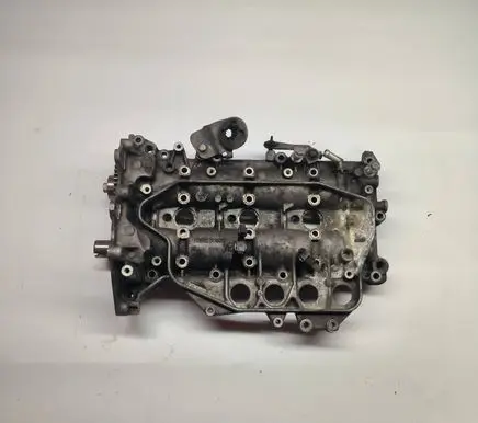 Infiniti FX Engine head 8200872001