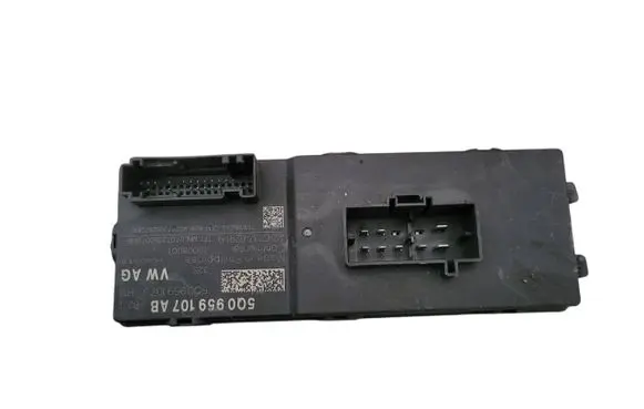 Audi Q2 - Tailgate/trunk control unit/module 5Q0959107AB 5Q0959107J A2C73762919