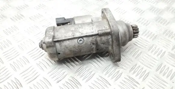 Seat Leon (5F) Starter motor 02M911024S
