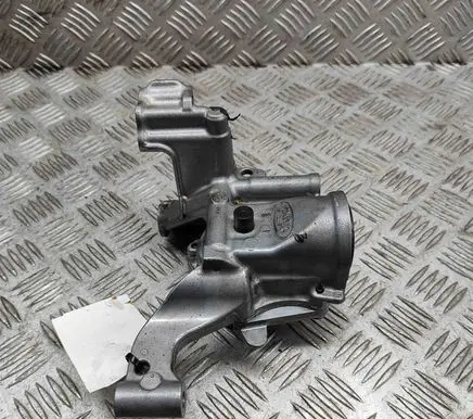 Ford Focus Oil pump 1762416